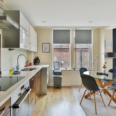 아파트 Aspire - 2 Bed, Parking, 3 Minute Walk To Minster
